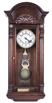 1989 Lou Holtz 23 Game Winning Streak Commemorative Clock Presented by Notre Dame (Holtz LOA)
